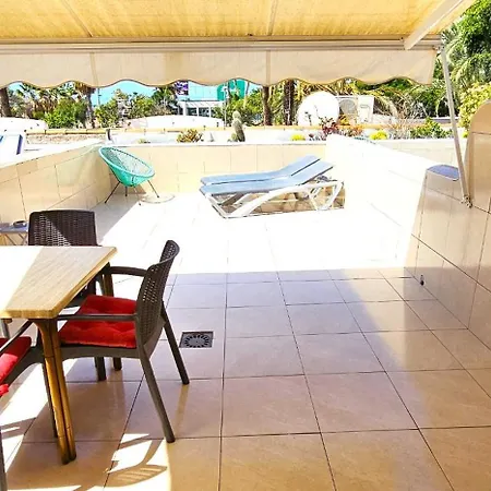 In Paraiso Royal Apartment