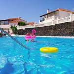 In Paraiso Royal